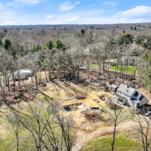 1 Twin Oaks Lane, Westport, CT 06880 For Sale | MLS #24002209