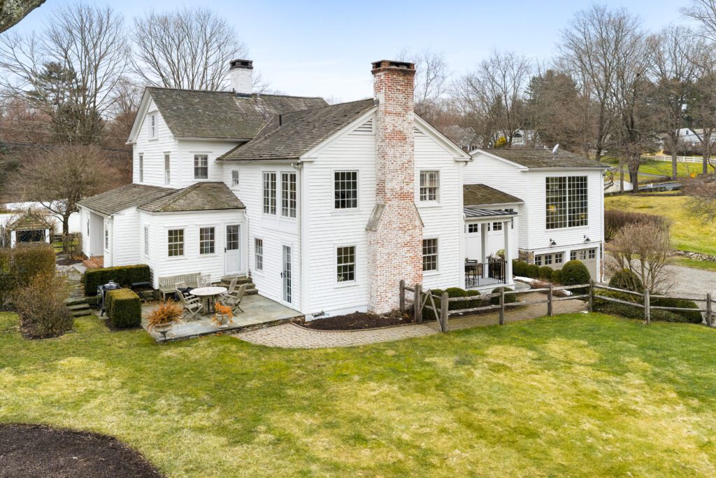 Antique Home Seller’s Guide: How to Sell Successfully in Westport, CT