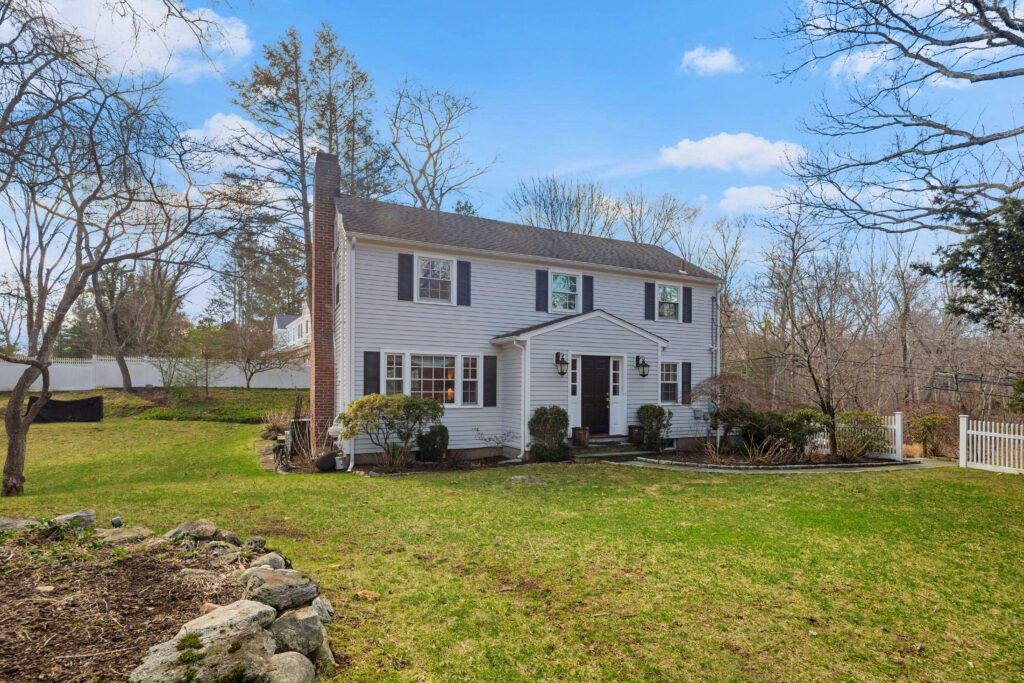Top Redding – Westport, CT Realtor 2026 – Judy Michaelis